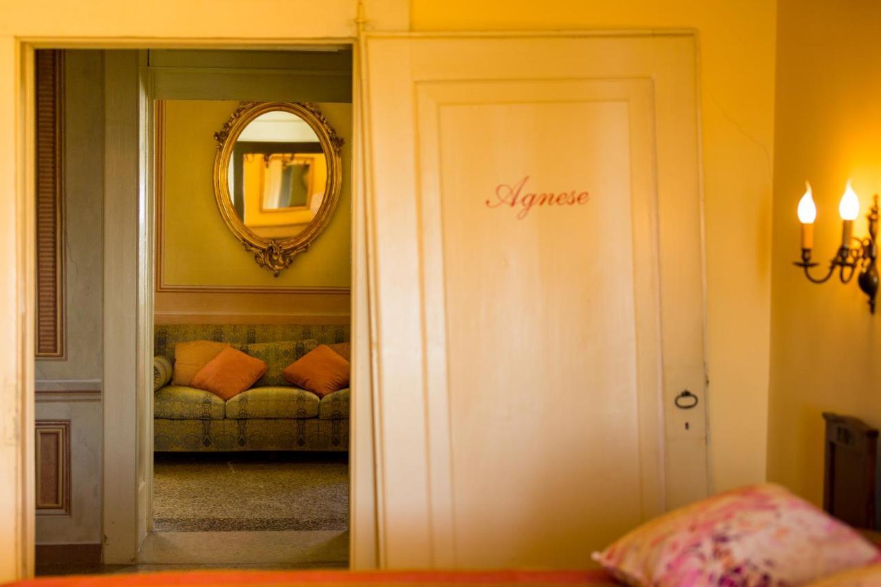 Hotel Castello degli Angeli Carobbio degli Angeli Esterno foto